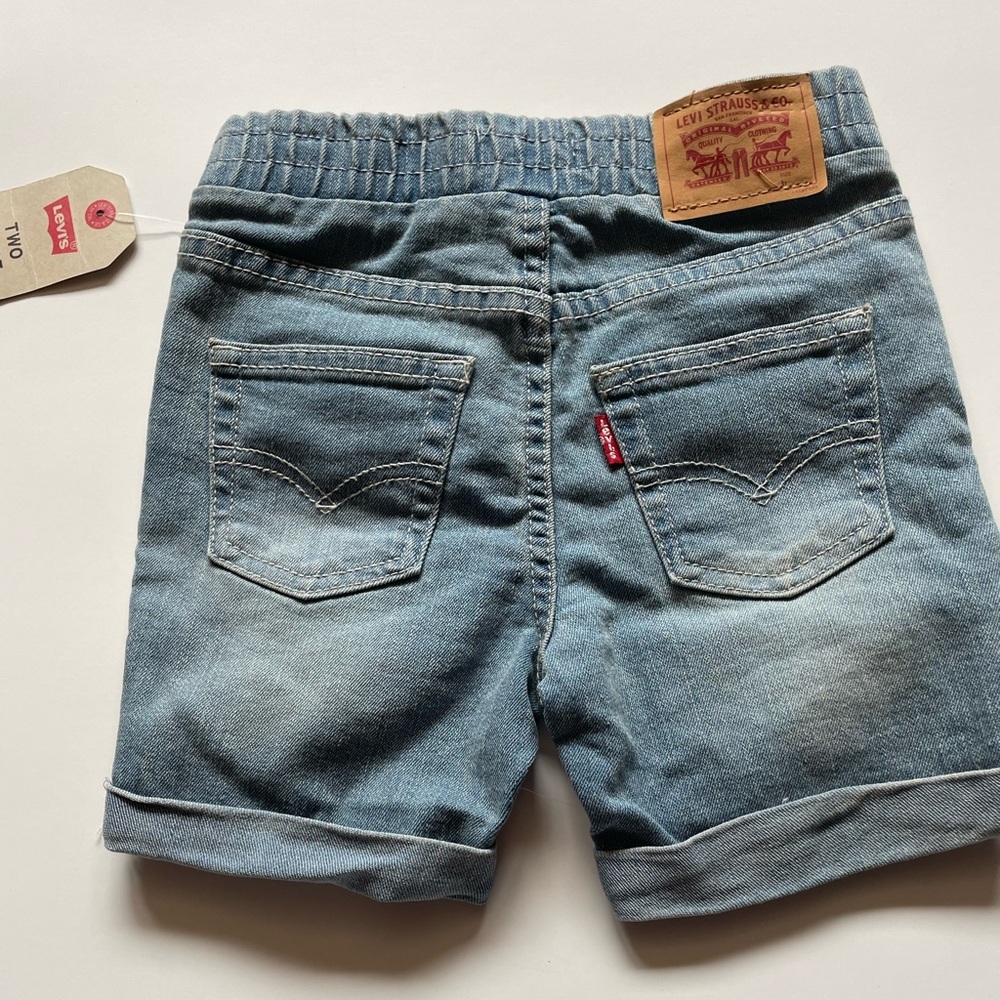 New Levi’s Shorts for Kids